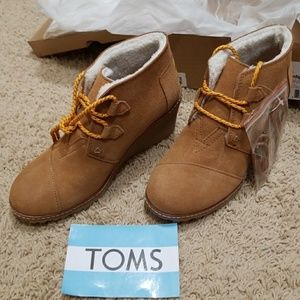 TOM'S Desert Wedge Boots